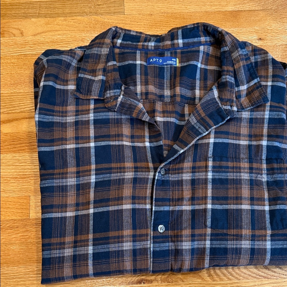 Apt. 9 Men's Navy and Brown Plaid Shirt